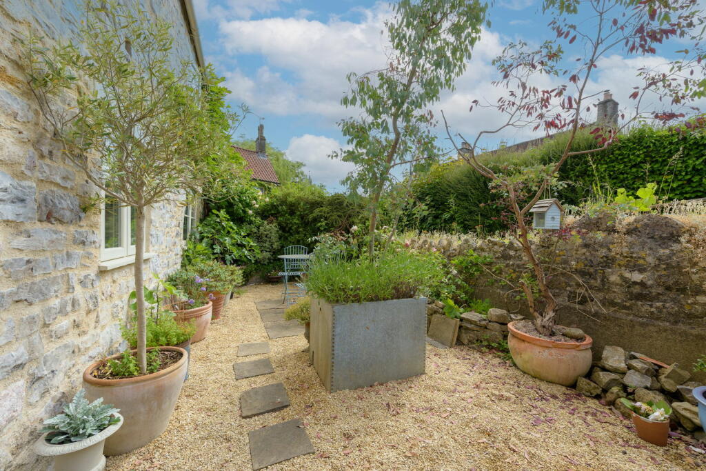 Additional image 28 of Castle Green, Nunney