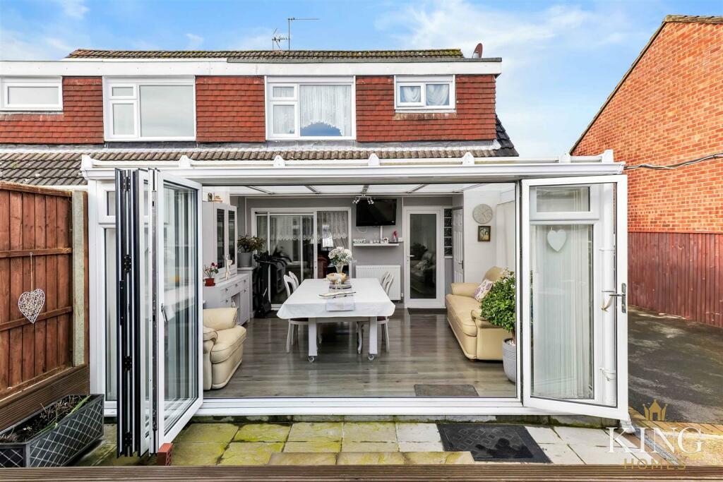 Additional image 15 of St. Martins Avenue, Studley