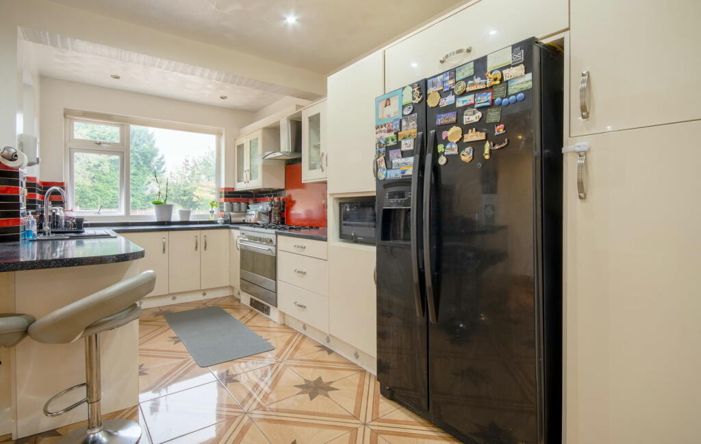 Additional image 8 of Melrose Avenue, Sutton Coldfield, B73 6NS