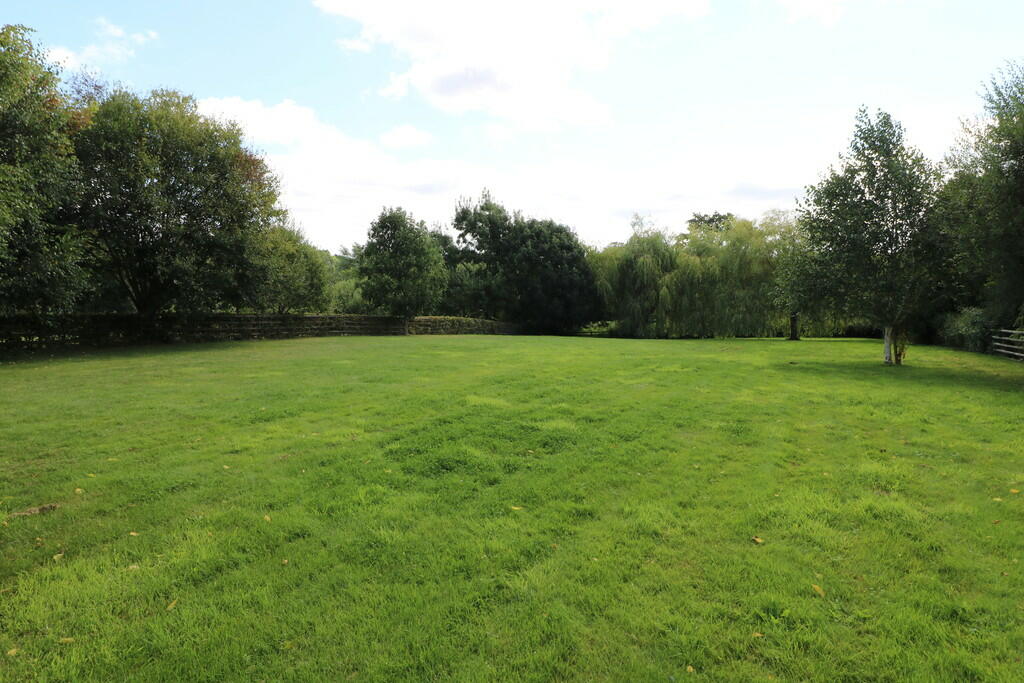 Additional image 17 of Warren Close, Earlswood