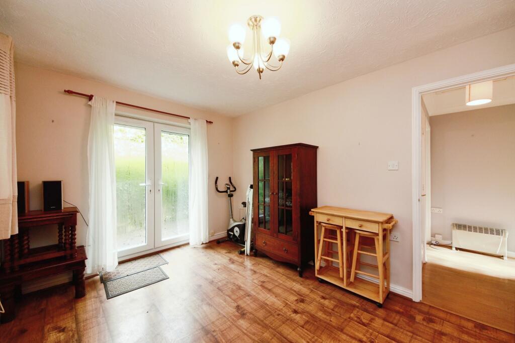 Additional image 9 of Warwick Road, Solihull, West Midlands, B92