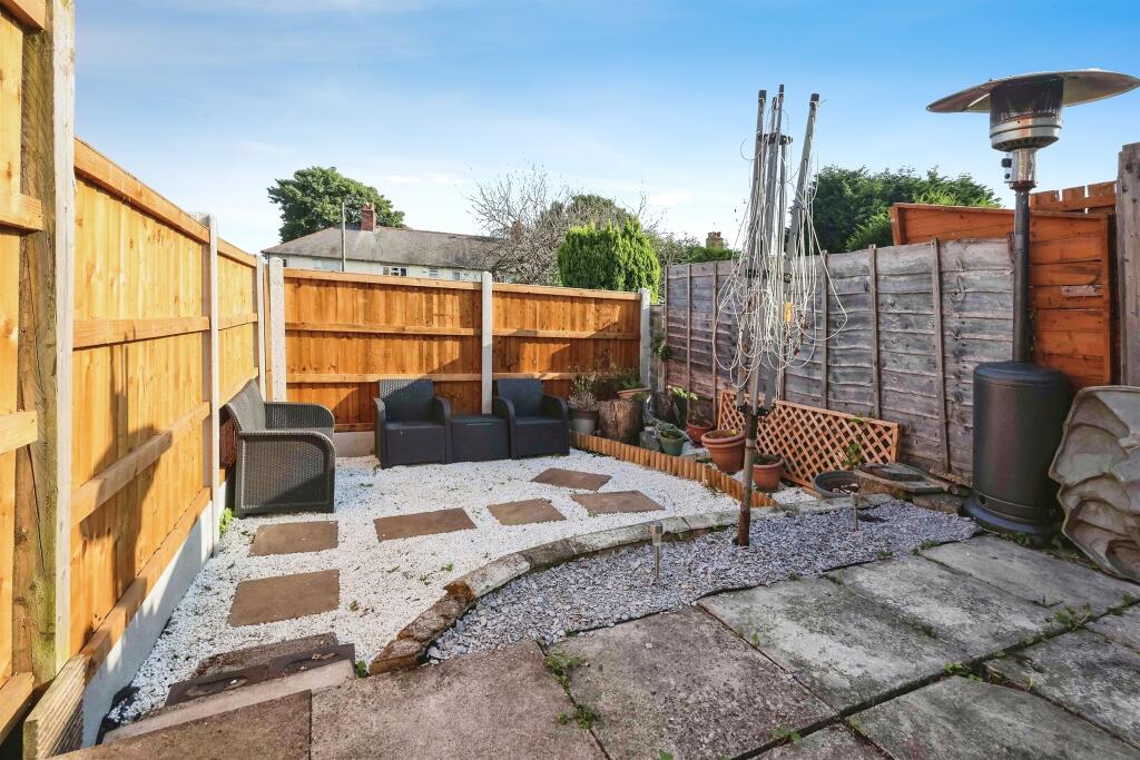 Additional image 15 of New England, Halesowen