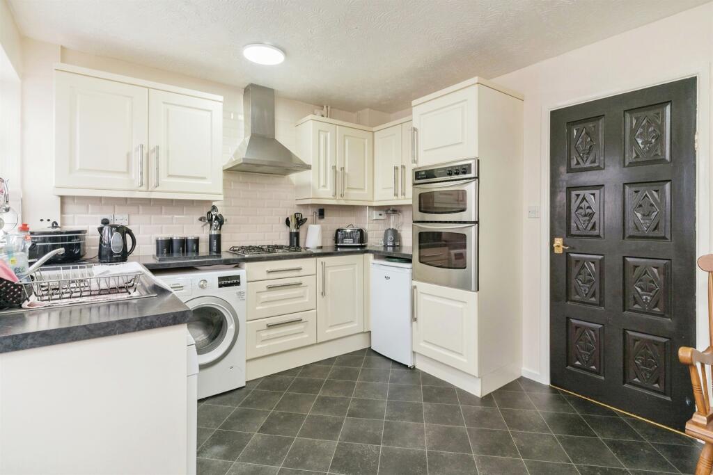 Additional image 12 of Deal Drive, Tividale, Oldbury