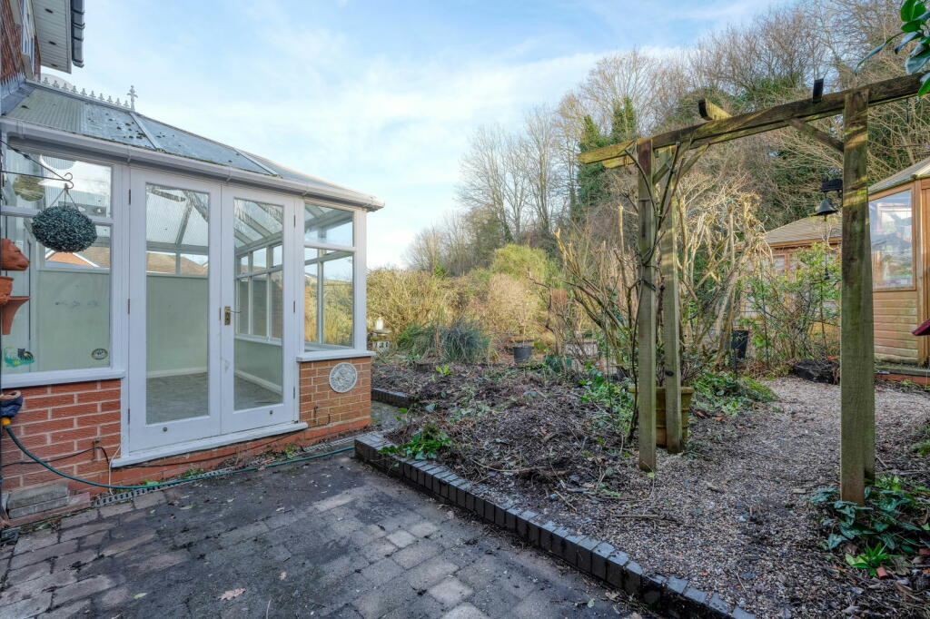 Additional image 16 of Snowshill Close, Church Hill North, Redditch B98 8RG