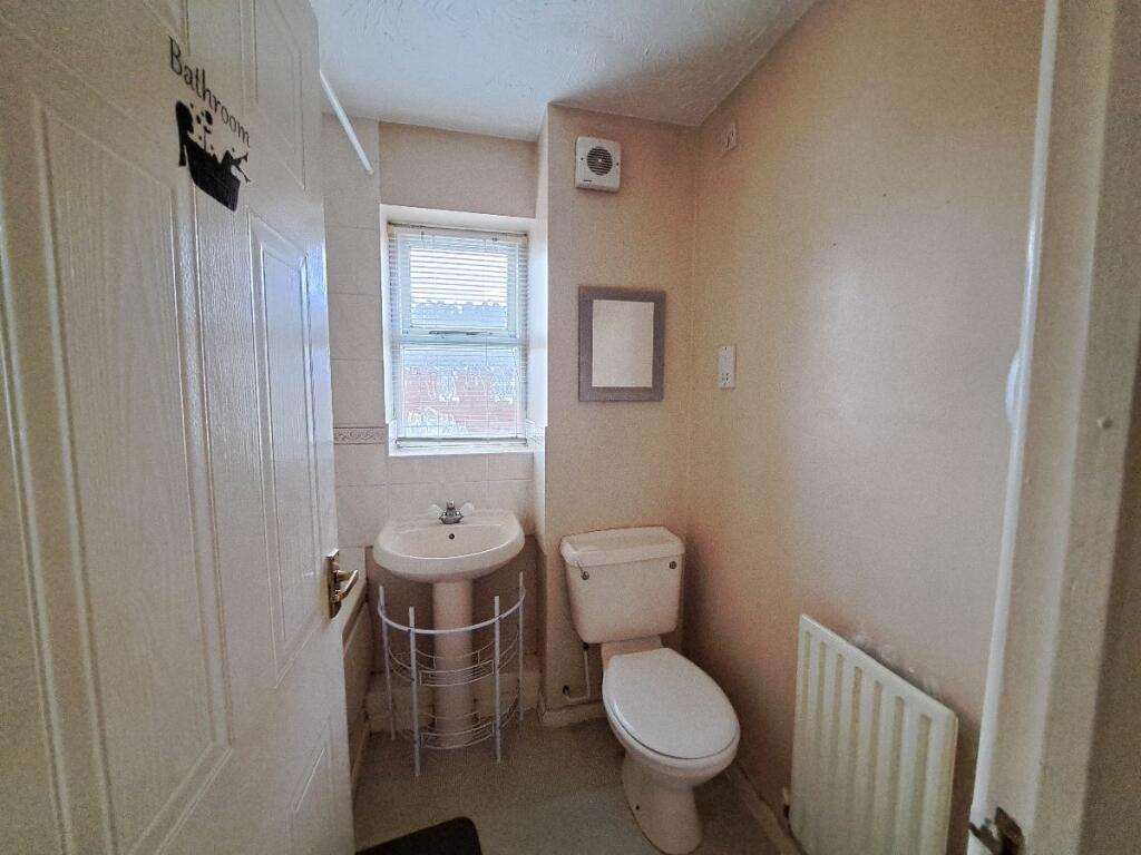 Additional image 11 of Barnswood Close, Halesowen