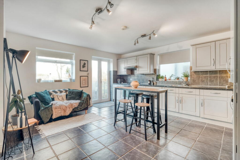 Additional image 4 of The Avenue, Rednal, Birmingham, B45 9UE