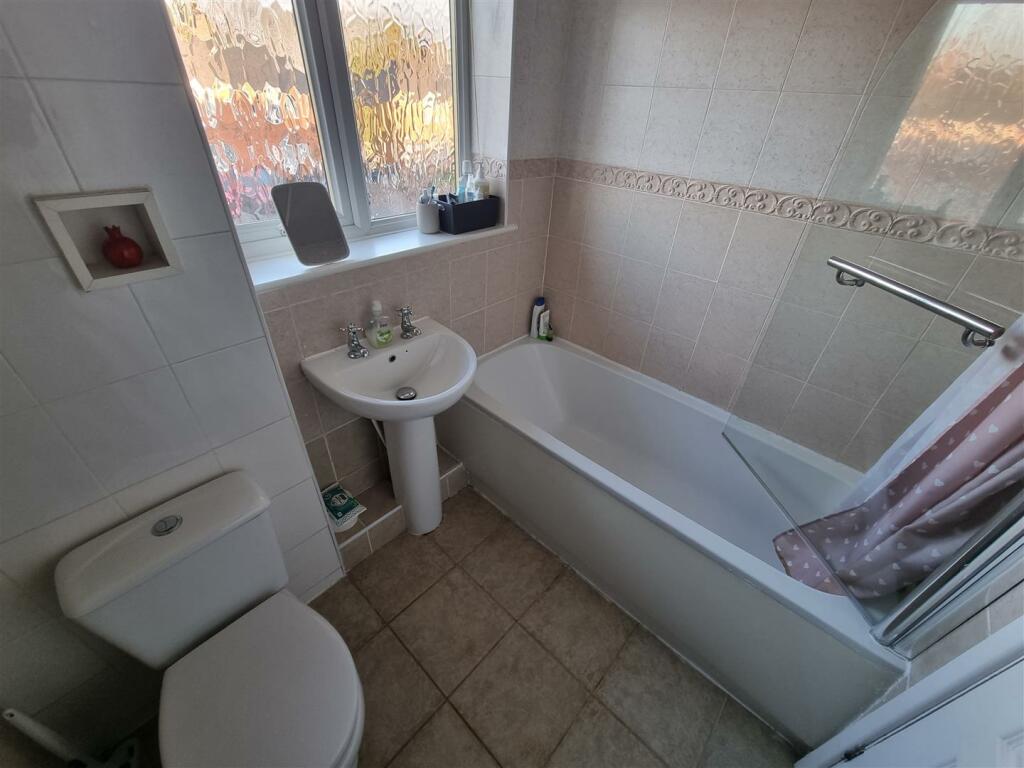 Additional image 10 of Simms Lane, Hollywood