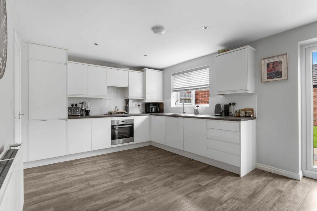 Additional image 4 of Chestnut Way, Bidford-on-Avon, Alcester, B50