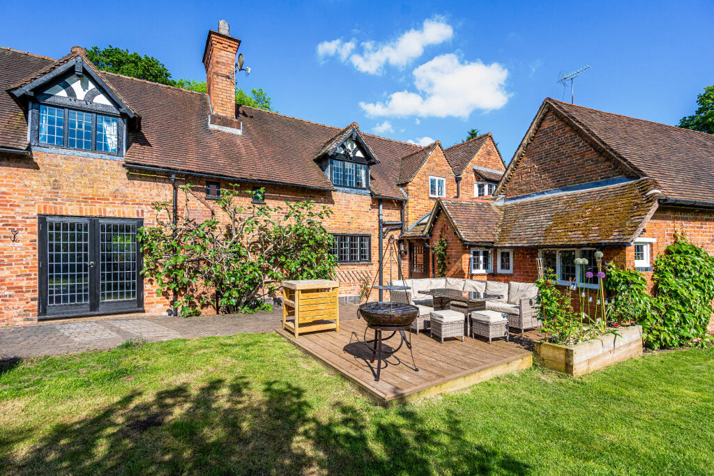 Additional image 38 of Twatling Road, Barnt Green, Birmingham