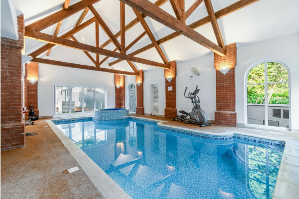 Additional image 36 of Brookwood Drive, Barnt Green, Birmingham B45 8GG