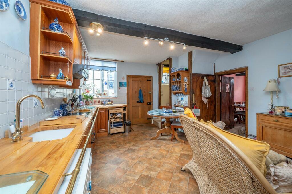 Additional image 5 of Henley Street, Alcester