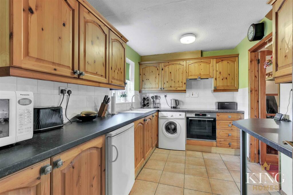 Additional image 3 of Croft Lane, Temple Grafton