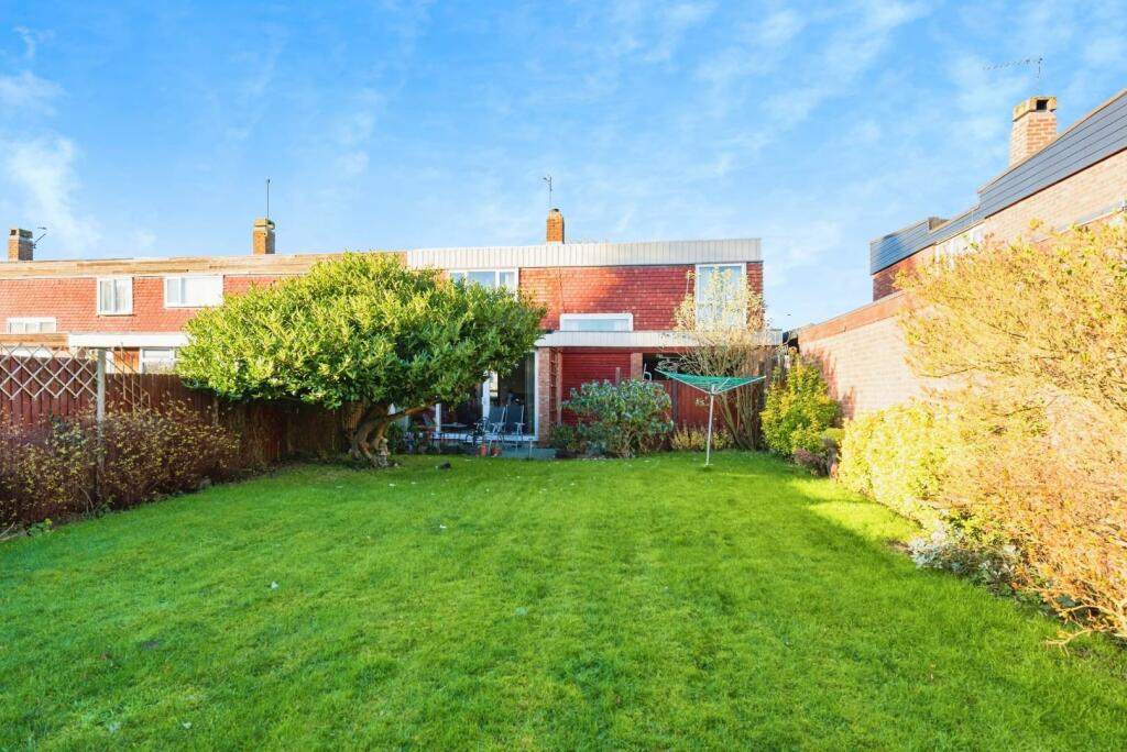 Additional image 18 of Redhill Close, Tamworth