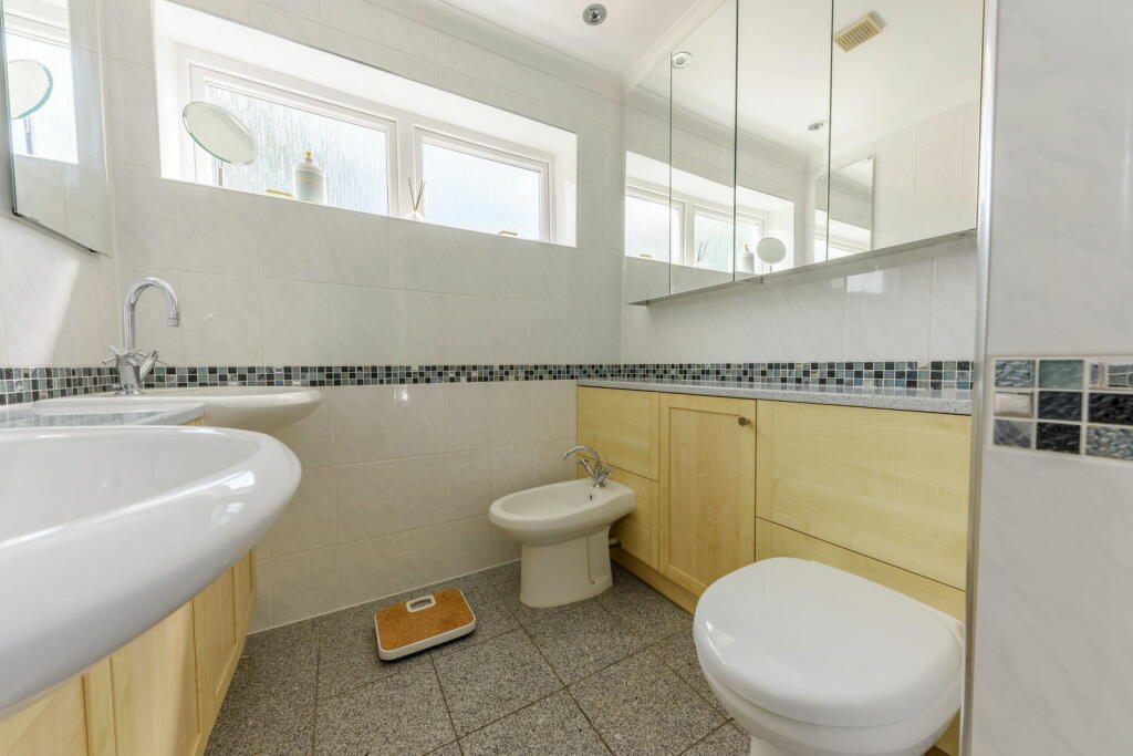 Additional image 16 of Glynn Crescent, Halesowen, B63 2PZ