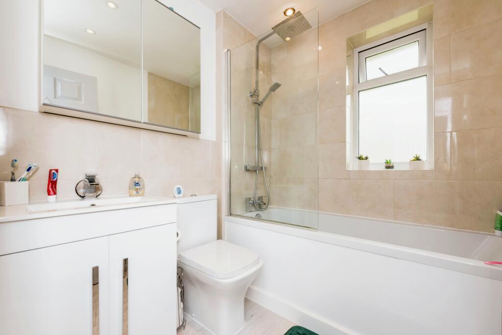 Additional image 5 of Grassholme, Wilnecote, Tamworth, Staffordshire, B77