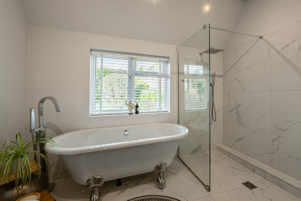 Additional image 16 of High Street, Henley-in-Arden, Warwickshire, B95