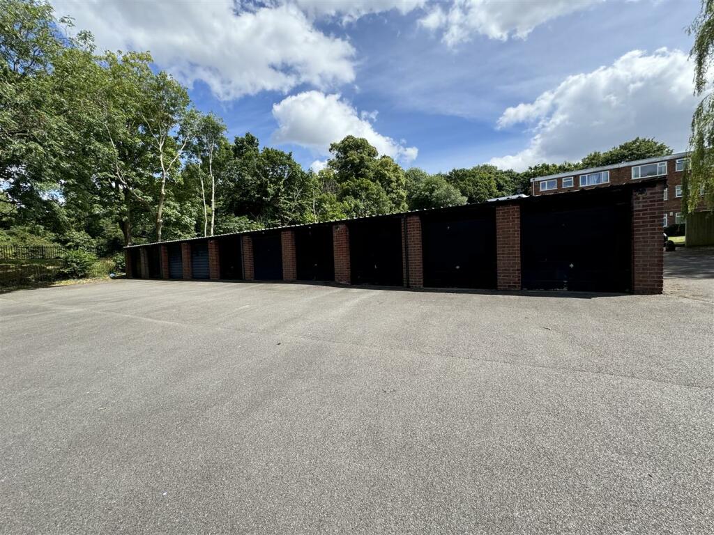 Additional image 24 of Monksfield Avenue, Great Barr, Birmingham