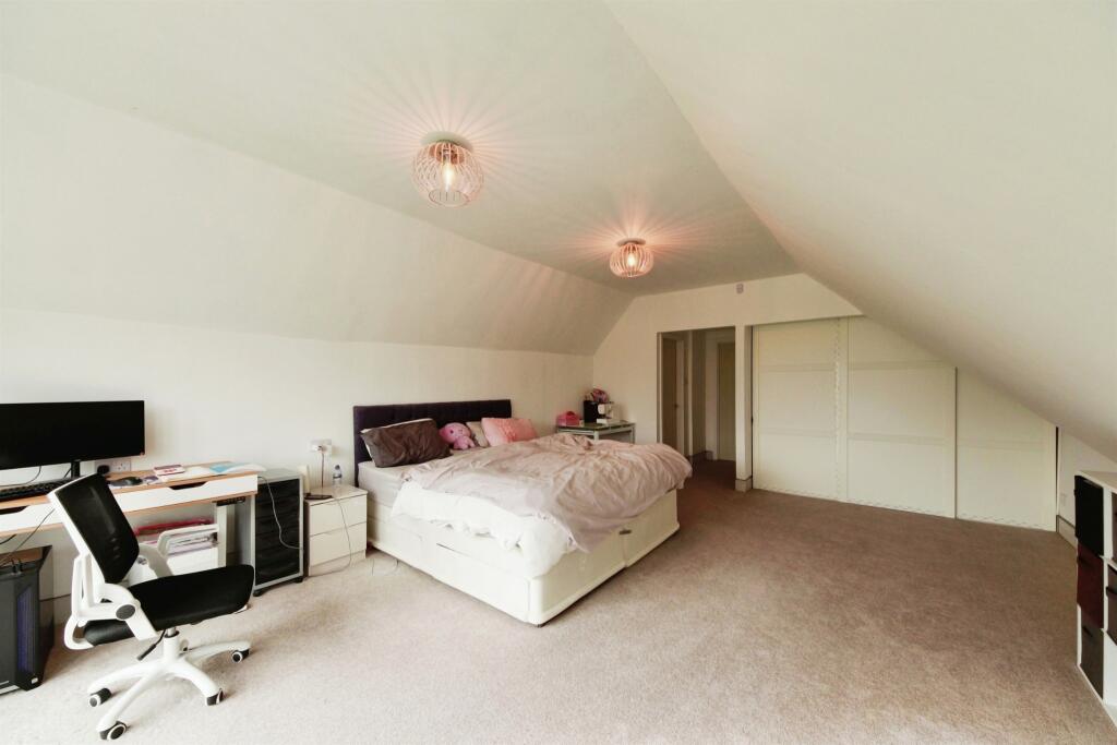 Additional image 15 of Malthouse Lane, Earlswood, Solihull