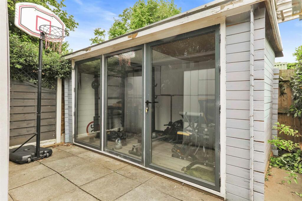 Additional image 18 of Birmingham Road, Mappleborough Green, Warwickshire