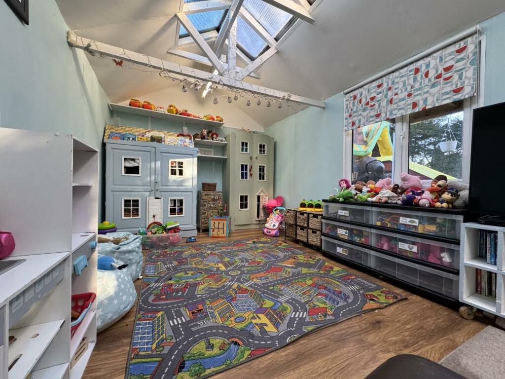 Additional image 56 of Yateley Avenue, Great Barr, Birmingham