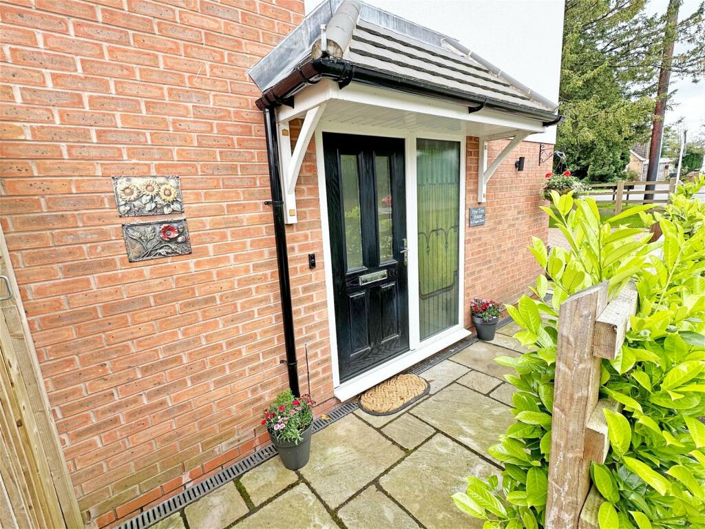 Additional image 21 of Chapel Drive, Wythall, B47 6JP