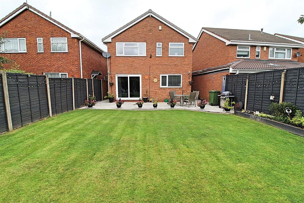 Additional image 12 of Park Hall Crescent, Castle Bromwich