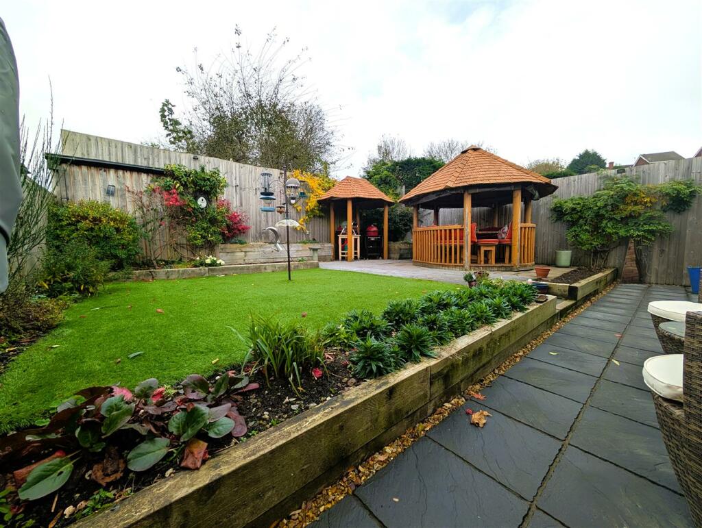 Additional image 9 of Higgs Field Crescent, Cradley Heath