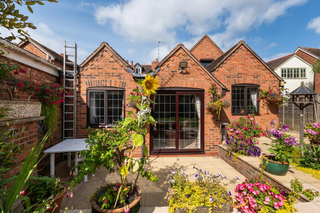 Additional image 33 of High Street, Henley-in-Arden, Warwickshire, B95