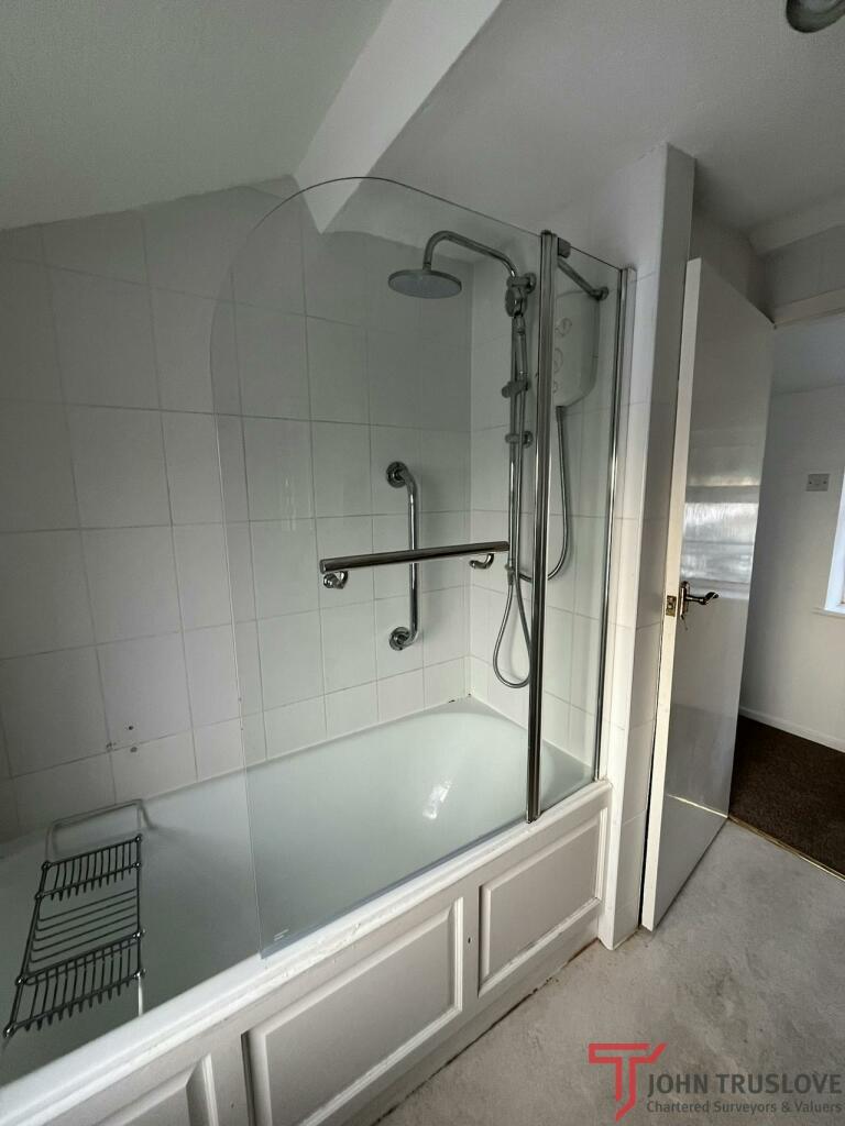 Additional image 10 of 24 Hinton Fields, Bournheath, Bromsgrove, B61 9HT