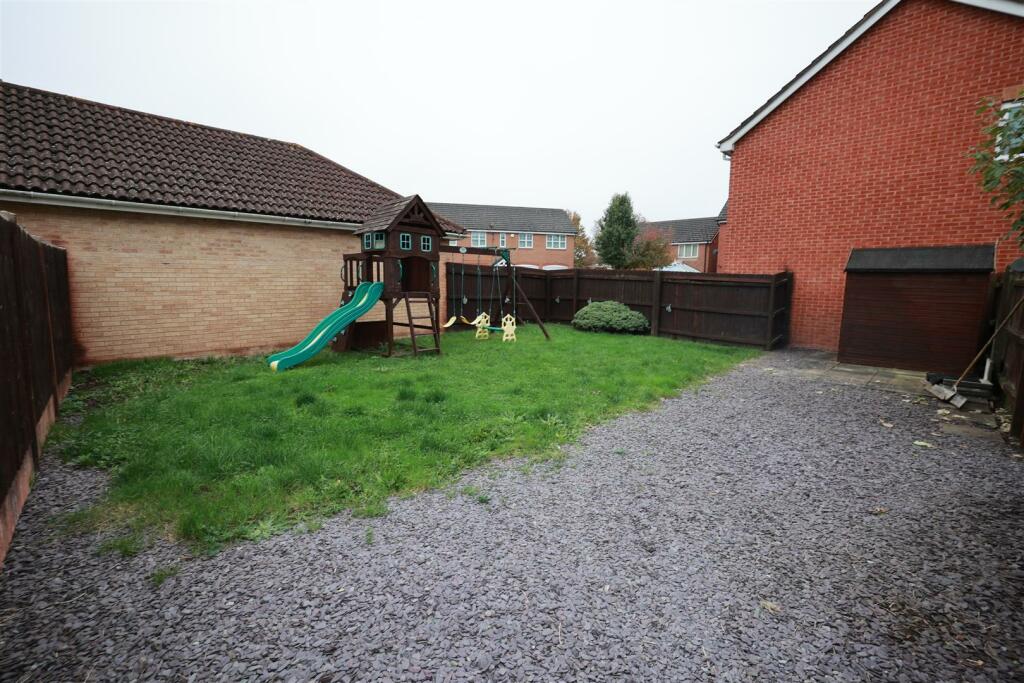 Additional image 12 of Hawksworth Crescent, Chelmsley Wood