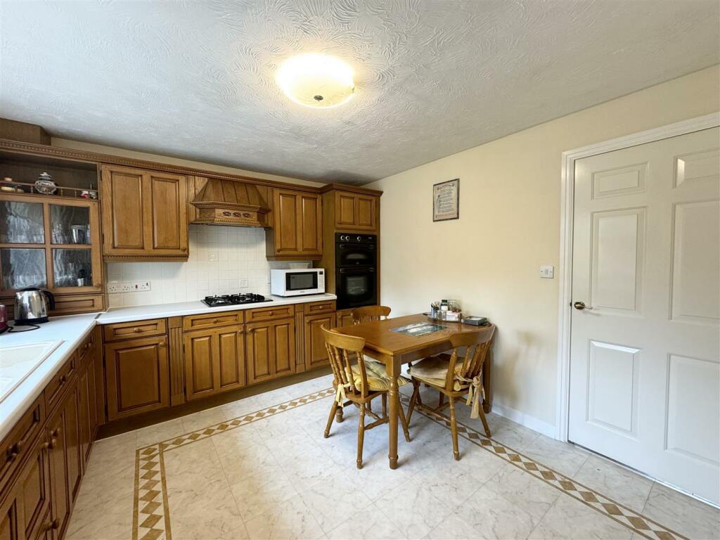 Additional image 6 of Meadow Close, Walmley, Sutton Coldfield