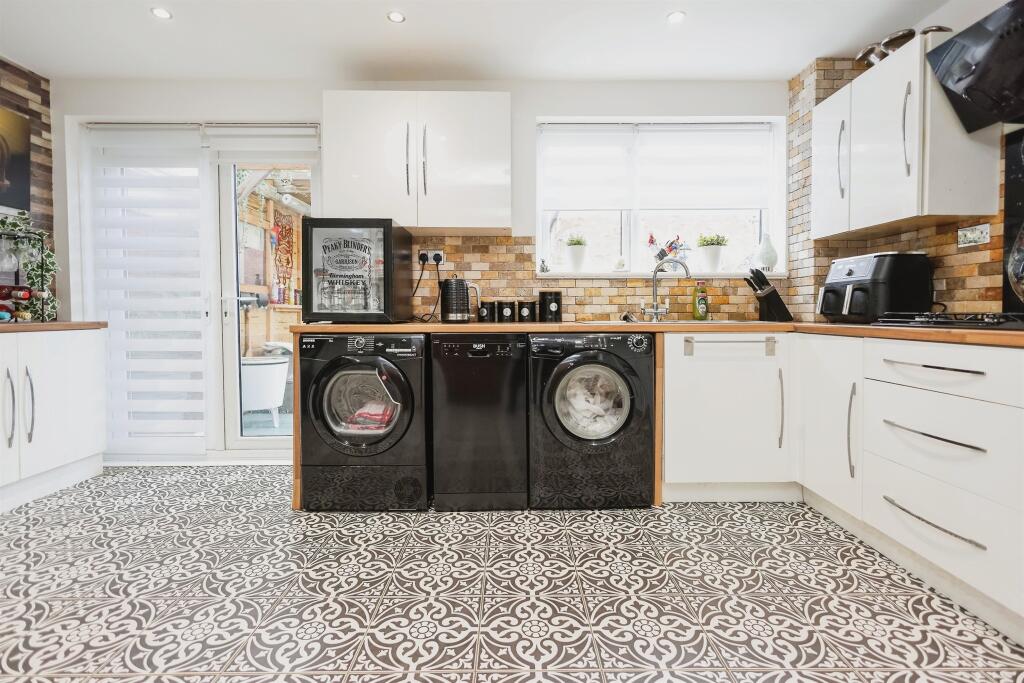 Additional image 3 of Ryeclose Croft, Birmingham