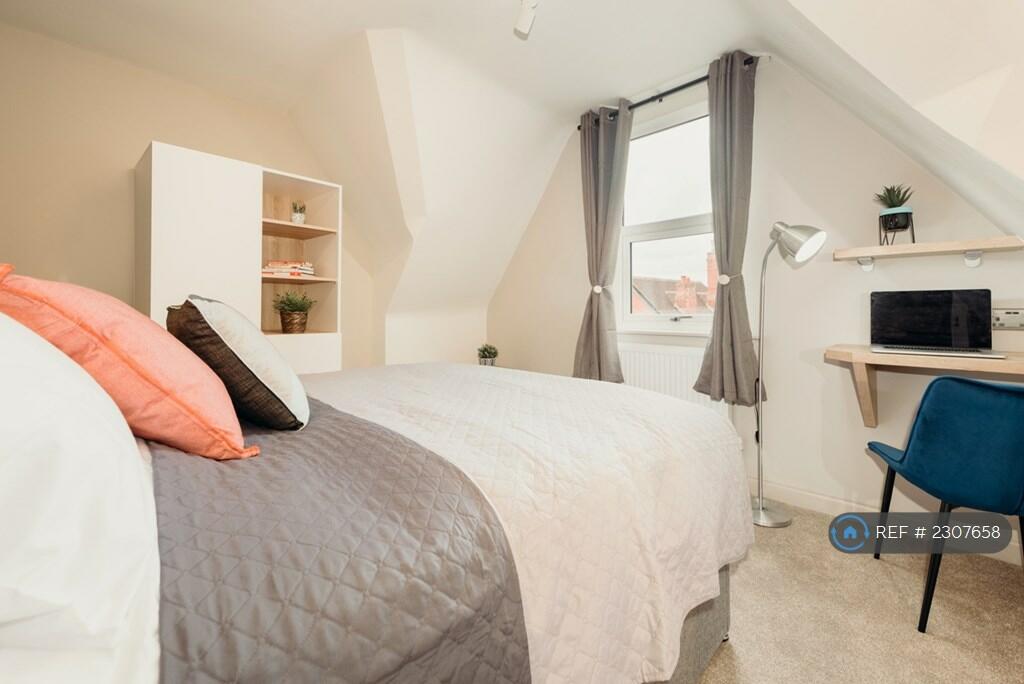 Additional image 6 of Victoria Road, Tamworth, B79