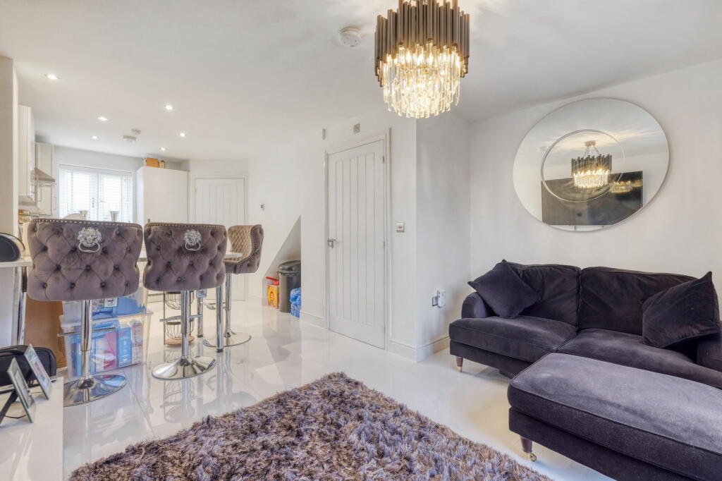 Additional image 15 of Handford Crescent, Shirley, B90 4FE