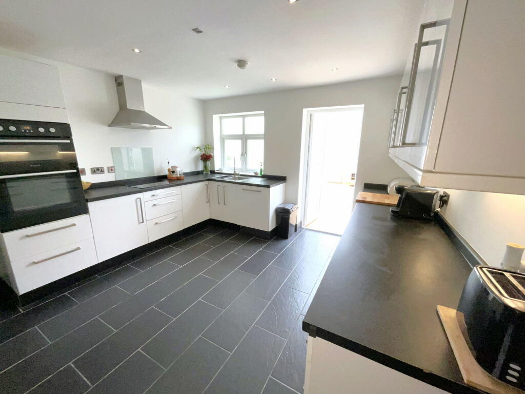 Additional image 4 of CRADLEY HEATH, Hayseech