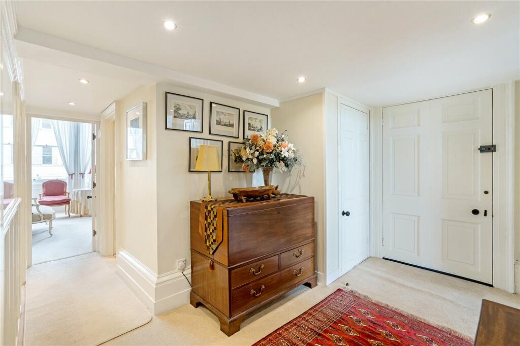 Additional image 9 of Royal Crescent, Bath, Somerset, BA1