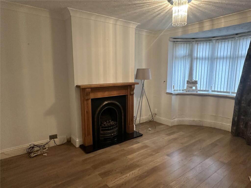 Additional image 3 of Old Farm Road, Birmingham, West Midlands, B33