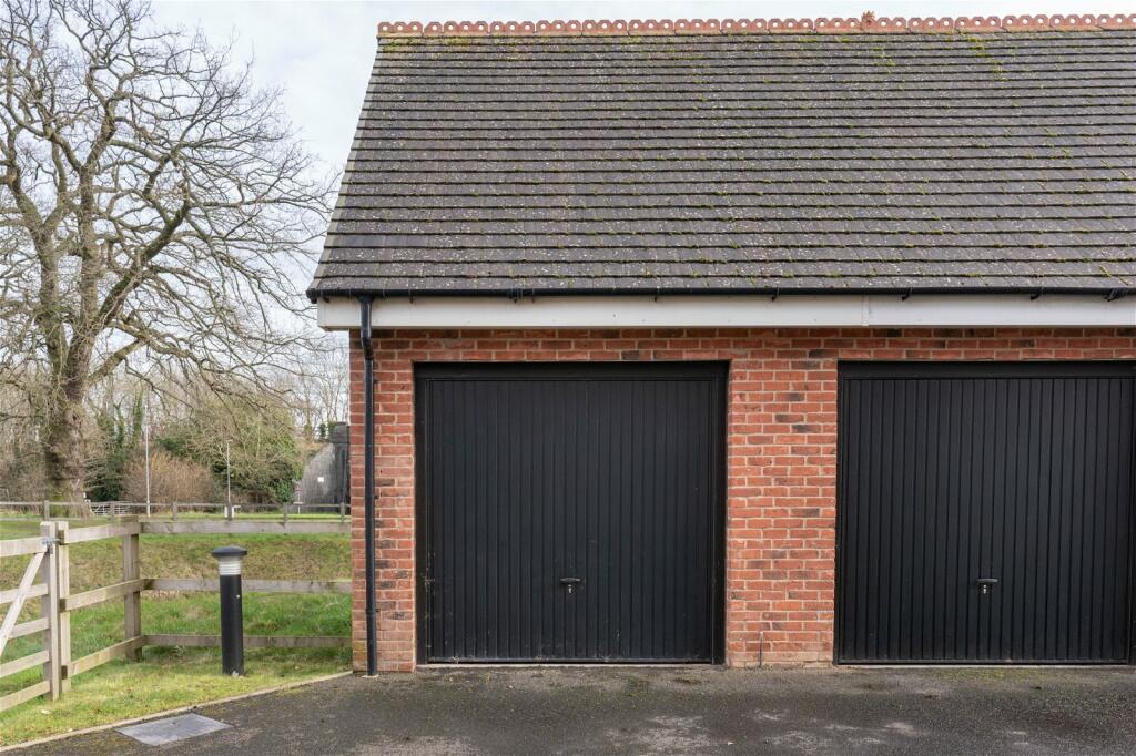 Additional image 11 of Butterwick Close, Barnt Green, B45 8DJ