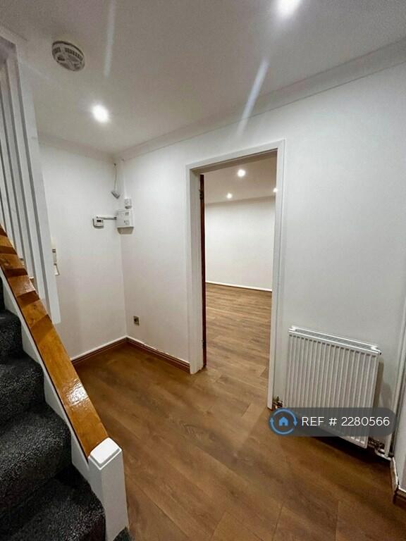 Additional image 19 of Ratcliffe Road, Solihull, B91