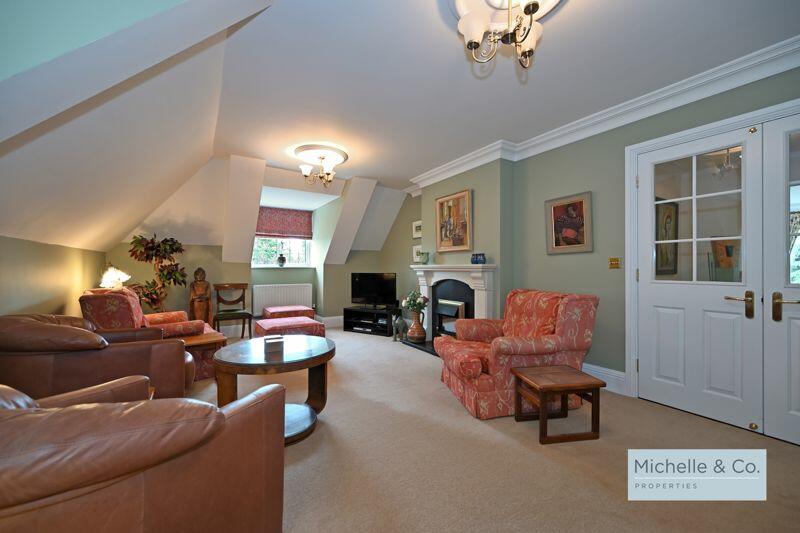 Additional image 4 of 2/3 bedroom luxury duplex apartment