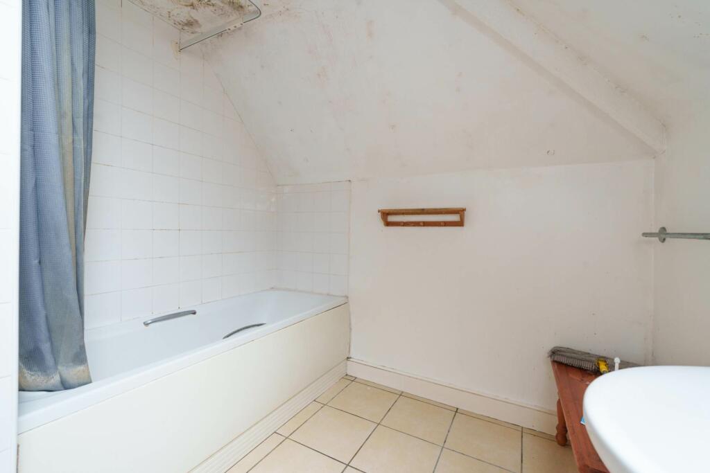 Additional image 16 of Newbridge Hill, Bath