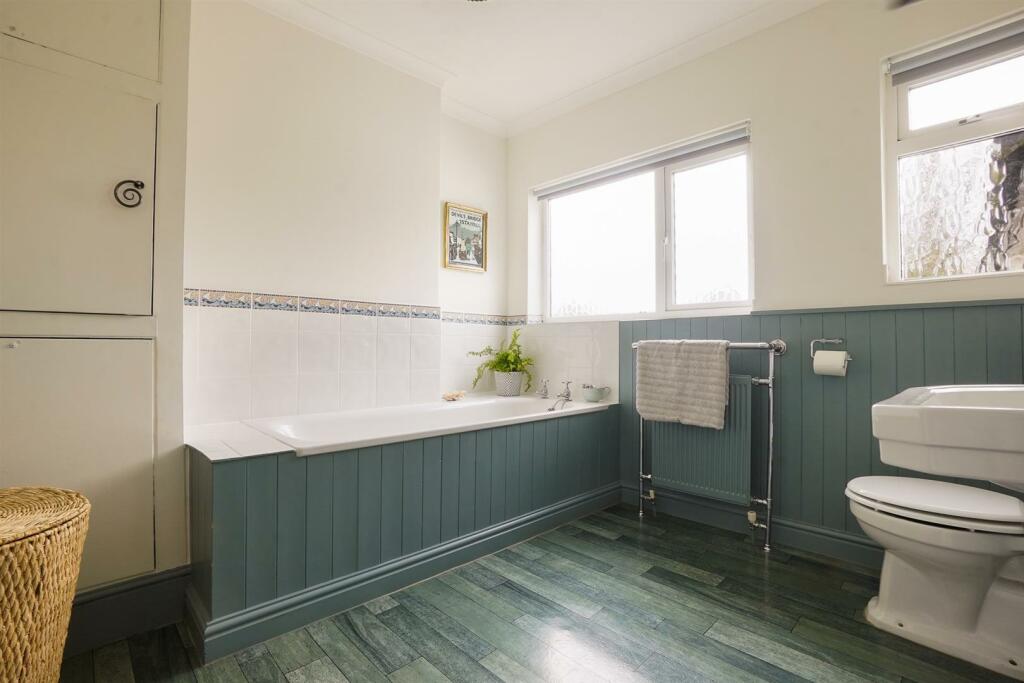 Additional image 18 of Wike Lane, Sambourne