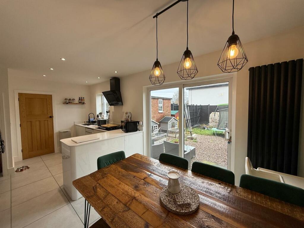 Additional image 3 of Wallace Rise, Cradley Heath, B64 7LP