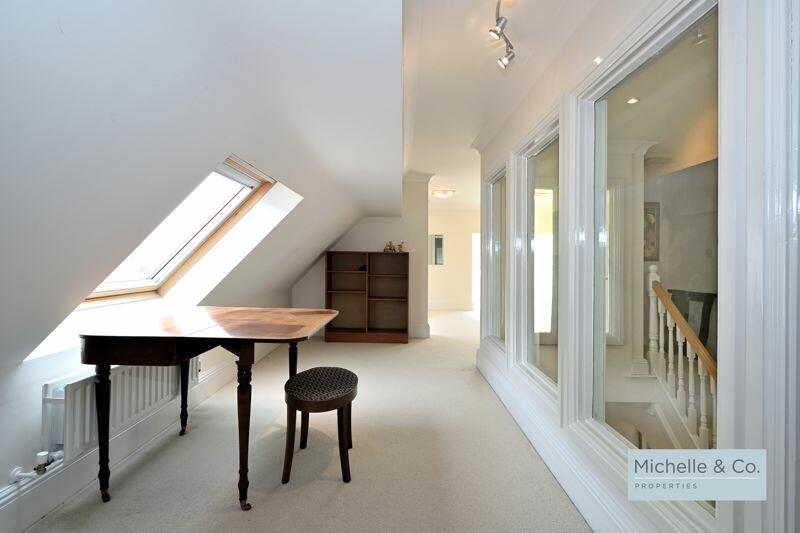 Additional image 19 of 2/3 bedroom luxury duplex apartment