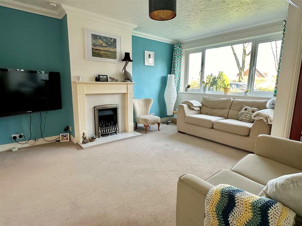 Additional image 5 of Fairwater Crescent, Alcester