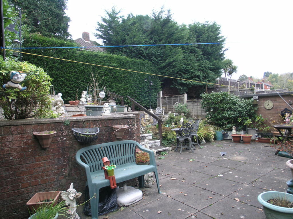 Additional image 10 of CRADLEY HEATH, Briery Close