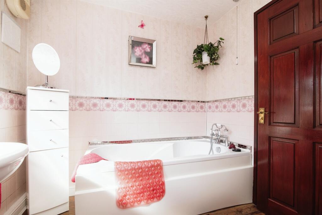 Additional image 13 of Wyndmill Crescent, WEST BROMWICH