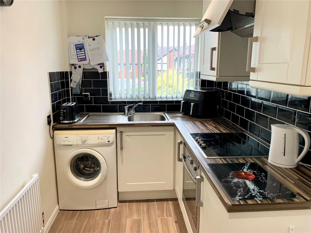 Additional image 6 of St Kenelms Road, Romseley, Halesowen, B62