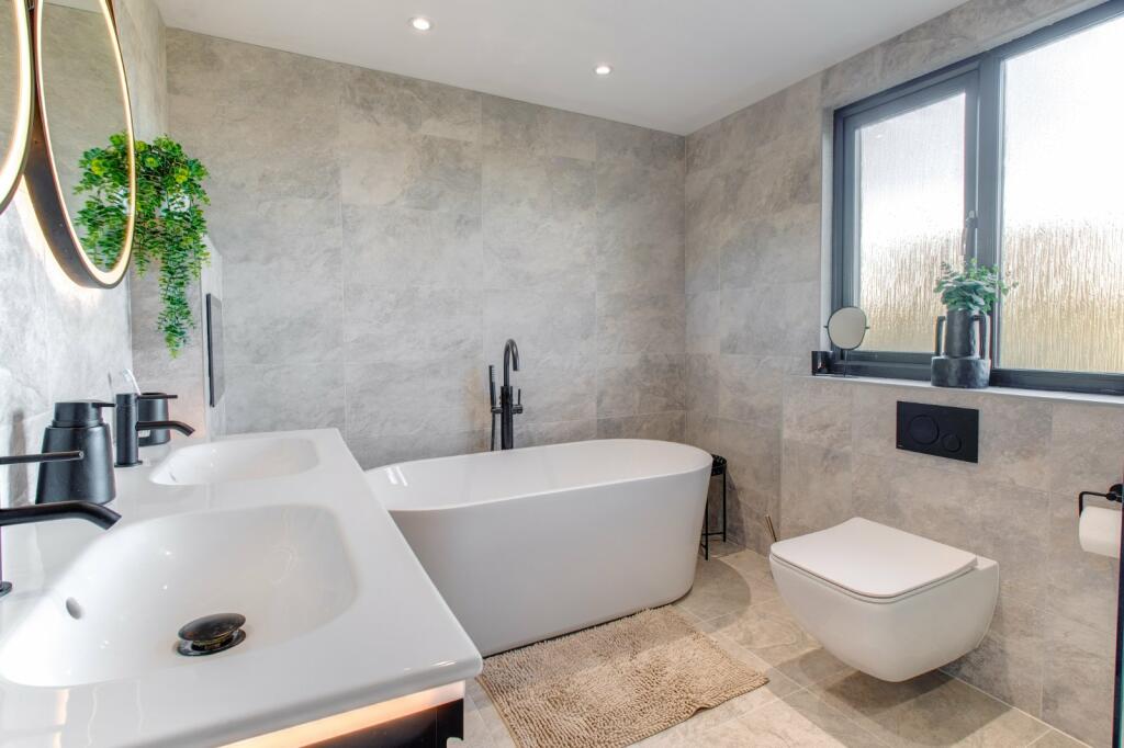 Additional image 8 of Mercer Close, Bromsgrove, Worcestershire, B61