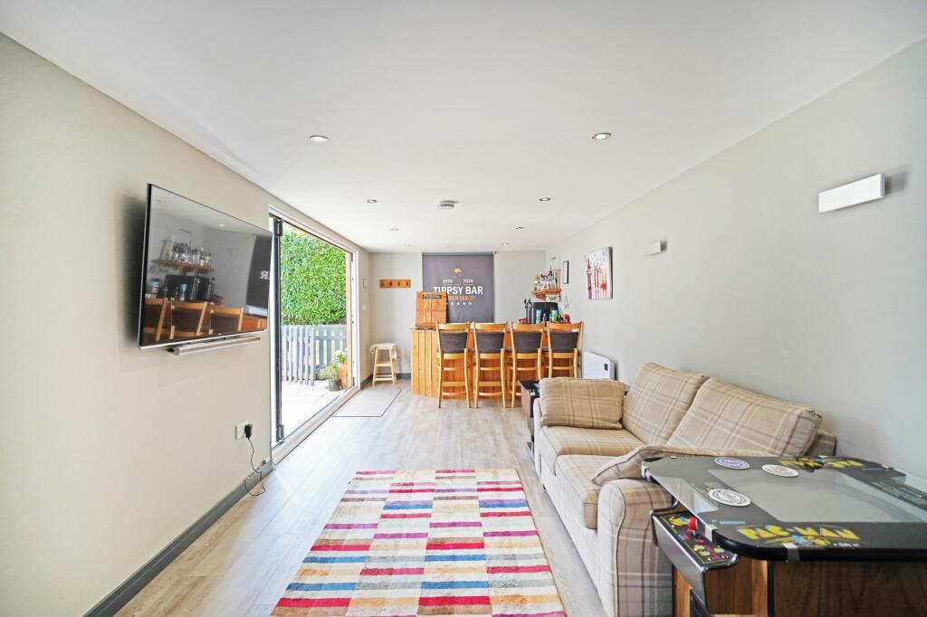 Additional image 27 of Warwick Road, Knowle, B93